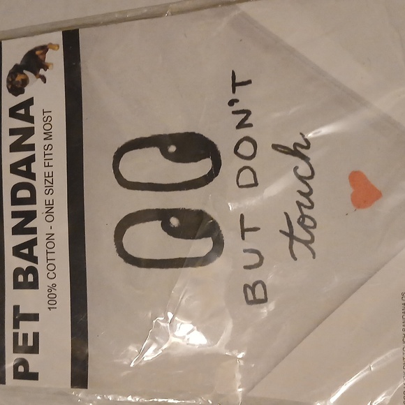 Pet bandana Look but dont touch visual communication Black White Red NWT - Picture 5 of 5